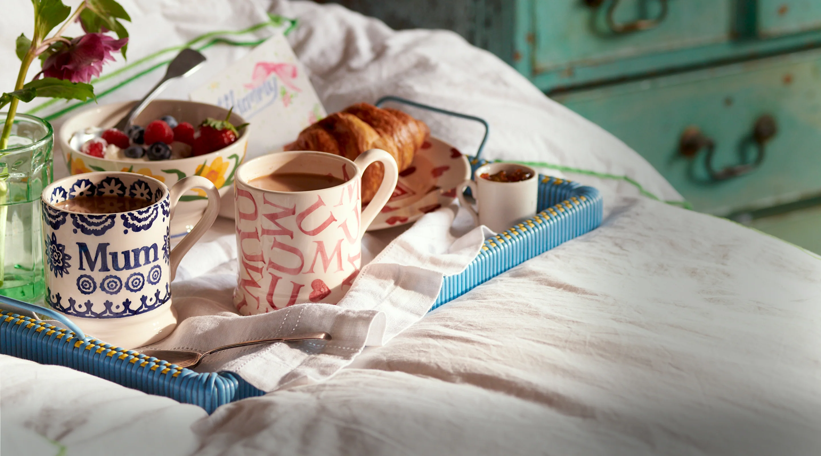 Iconic British Pottery, Hand Painted