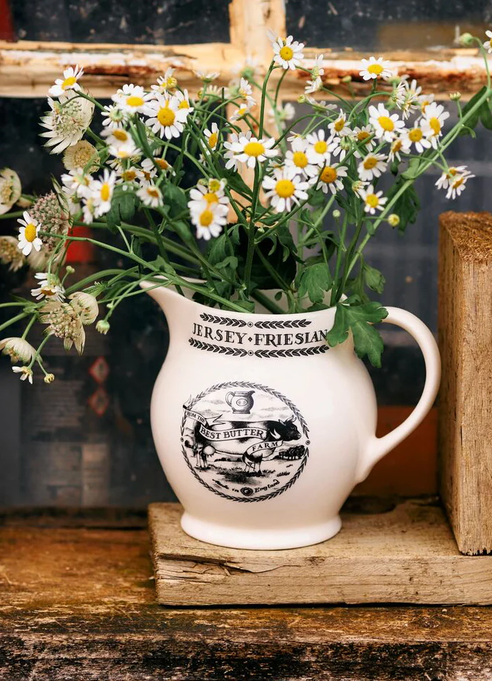 Dairy 1/2 Pint Jug